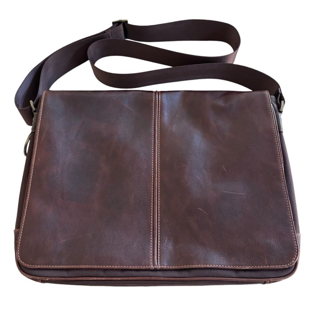 Boconi Brown Leather Laptop Bag w/RFID Pocket